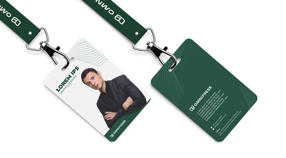 Kartu identitas dan materi acara hasil produksi Omnipress